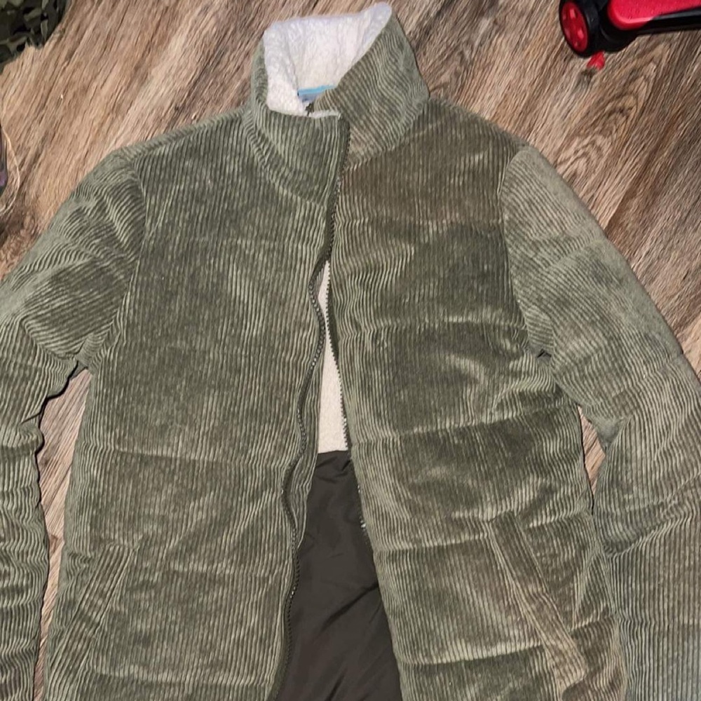 Green puffer jacket